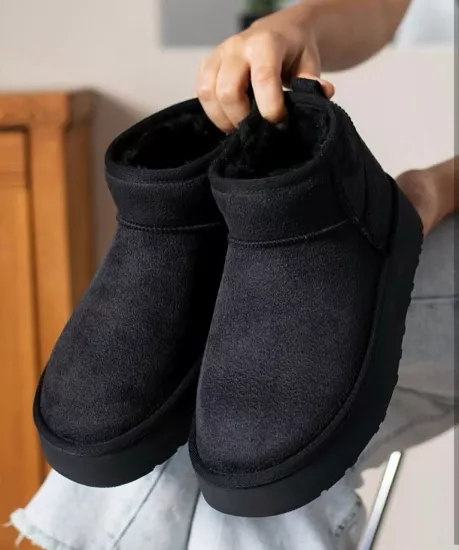Ugg Taz Bot Siyah